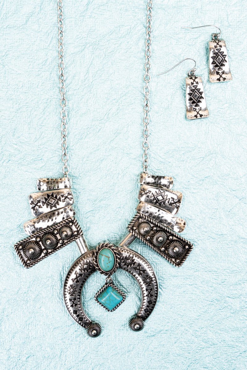 Whispering Winds Turquoise And Silvertone Necklace And Earring Set