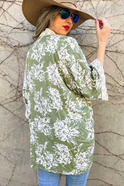 Floral Print Lace Detail Kimono